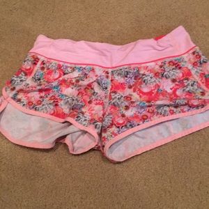 LULULEMON SPEED SHORTS